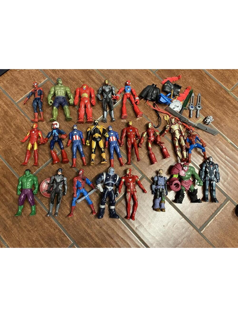 Huge Lot 6” Super Hero Action Figure Marvel, DC Mixed Figures Plus Accessories